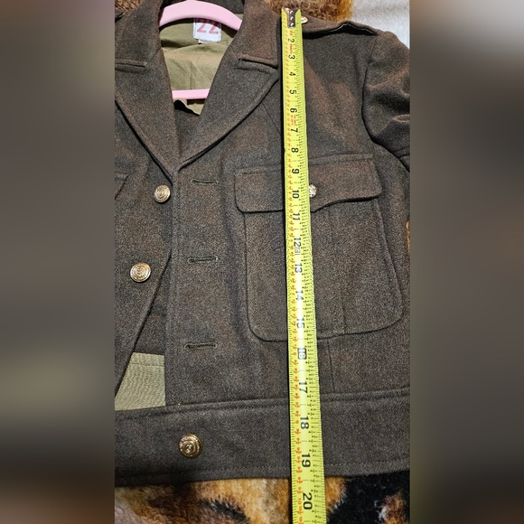 Men's Military Style Jacket - Olive Green  This is a vintage French Army wool - Picture 8 of 9